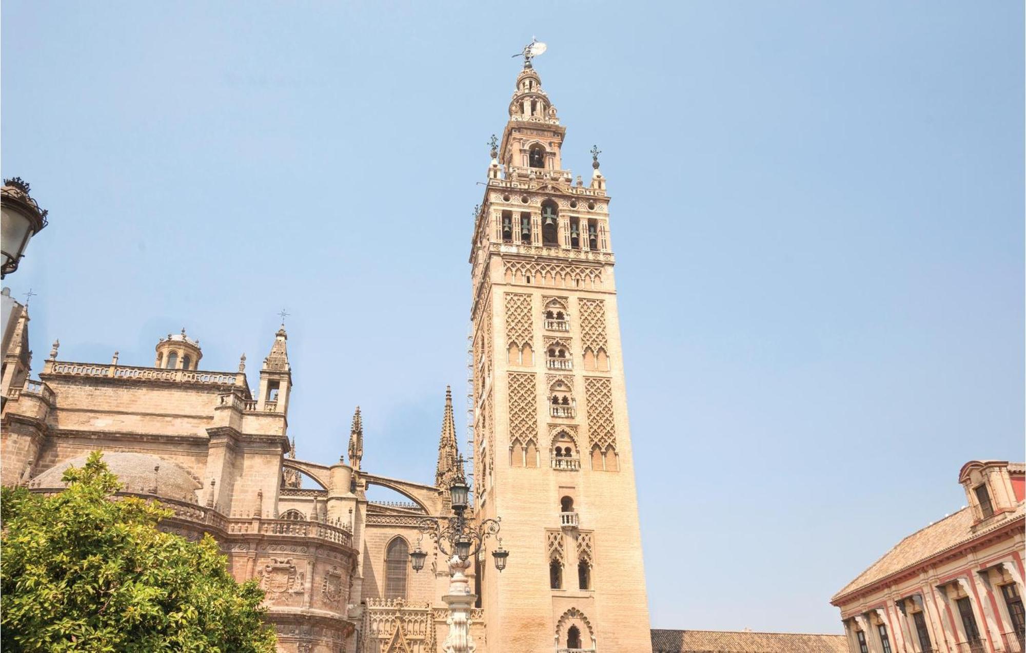 Cozy Apartment In Sevilla With Kitchen エクステリア 写真